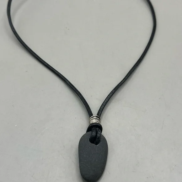 Black Beach Stone Pendant on Leather Cord-Beach Found Natural Elegance Statement - Picture 2 of 3